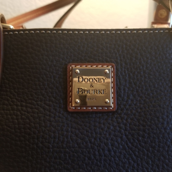 Dooney & Bourke Black Janie Tote Set NWT!! - Picture 7 of 15